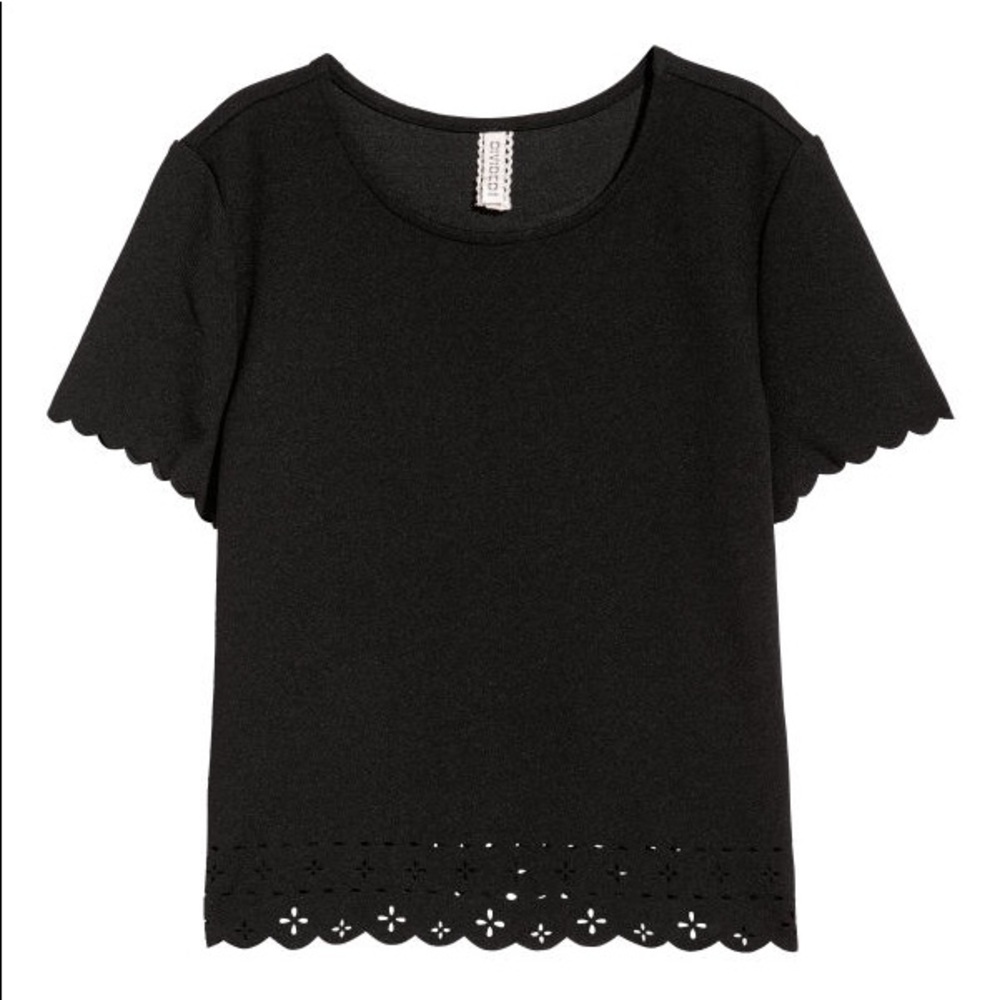 H&M Scalloped Eyelet Hem T-Shirt